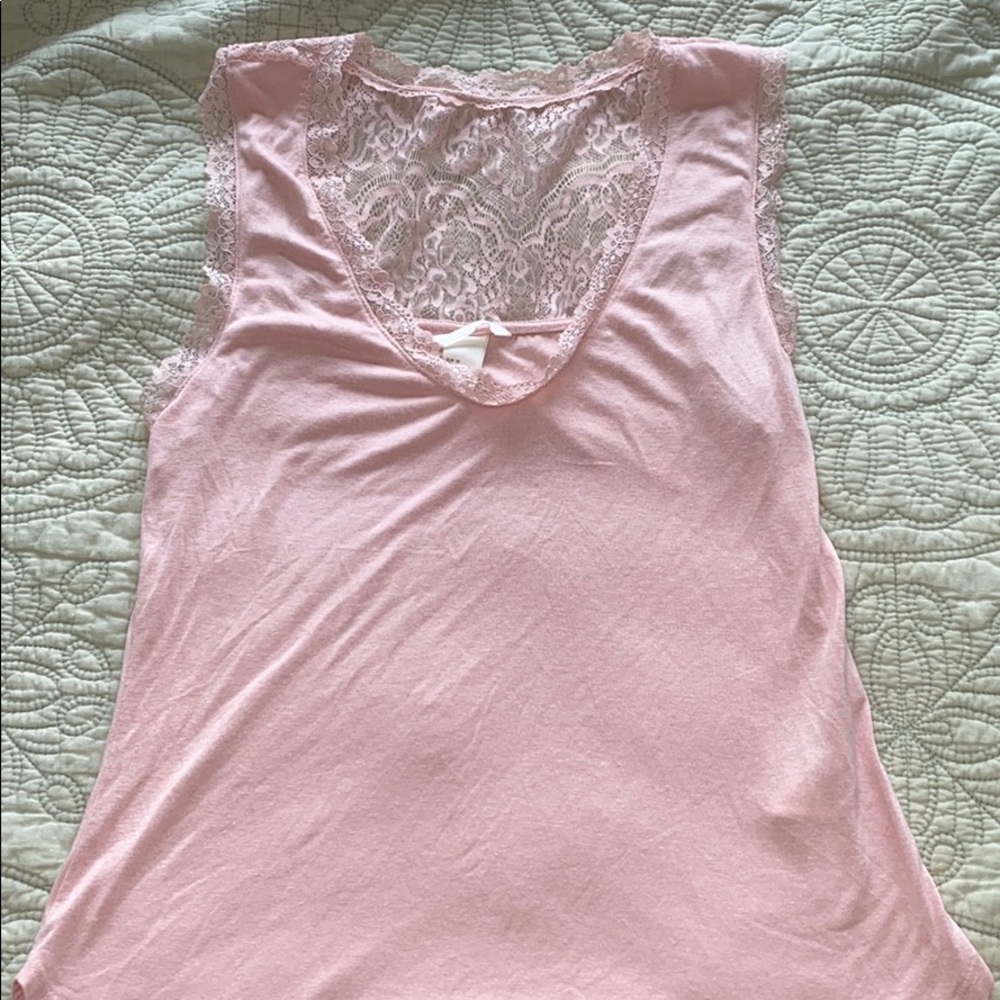 Pink, lace tank top